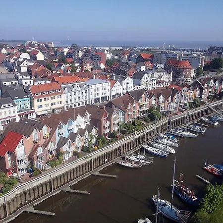 Marina 28-1 * クックスハーフェン