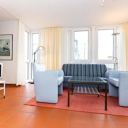 Marina 28-1 アパート *