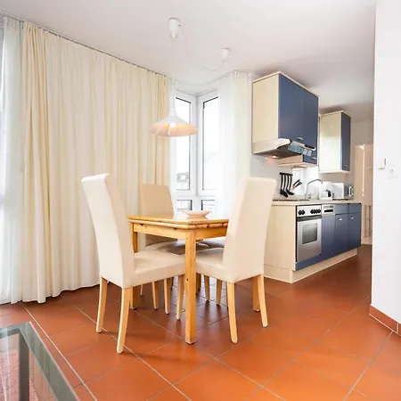 Marina 28-1 קושהאבן